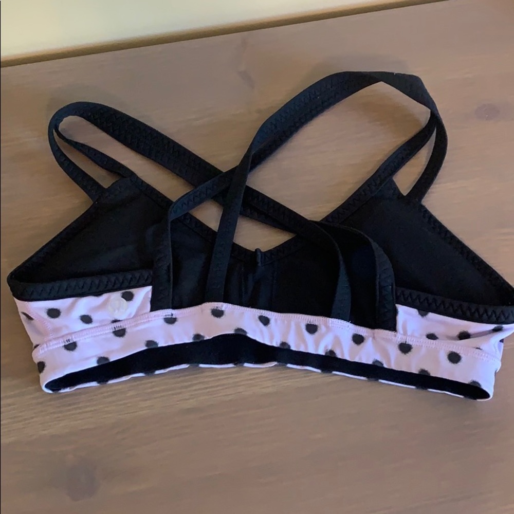 Lululemon - Picture 2 of 2